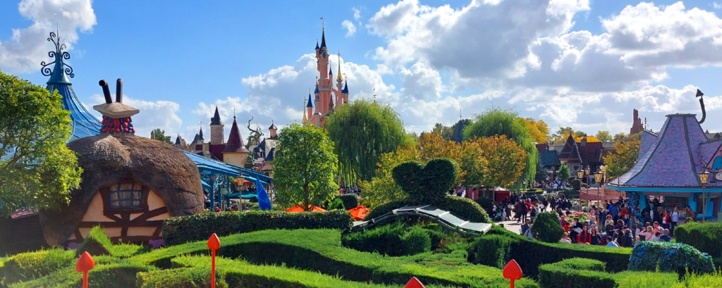 Fantasyland Disneyland Paris grand parc à thème Paris France